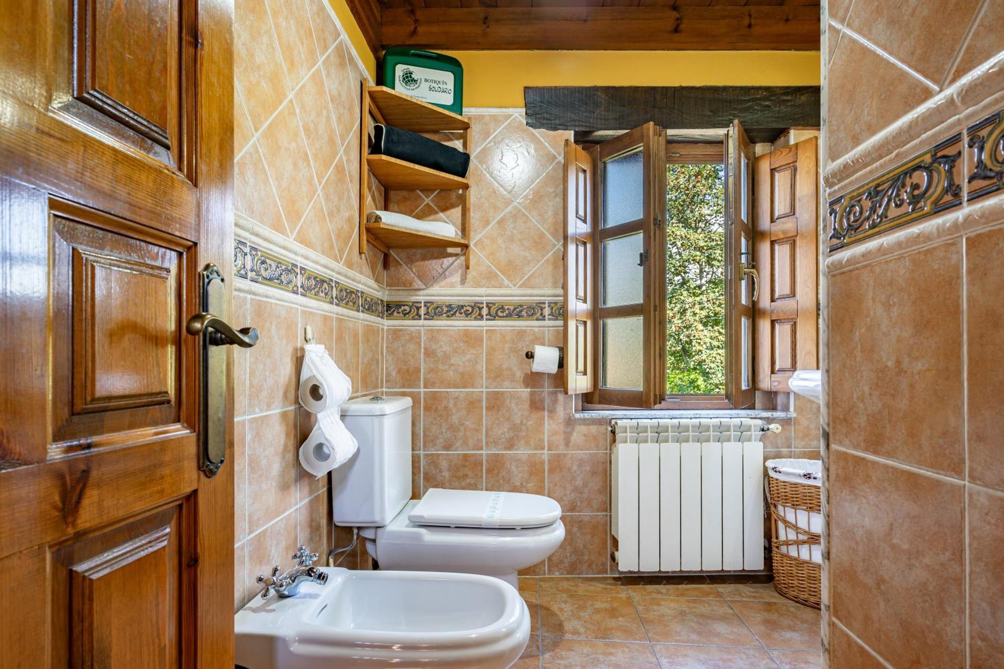 Pensjonat Casa Raquel Mestas De Con Zewnętrze zdjęcie